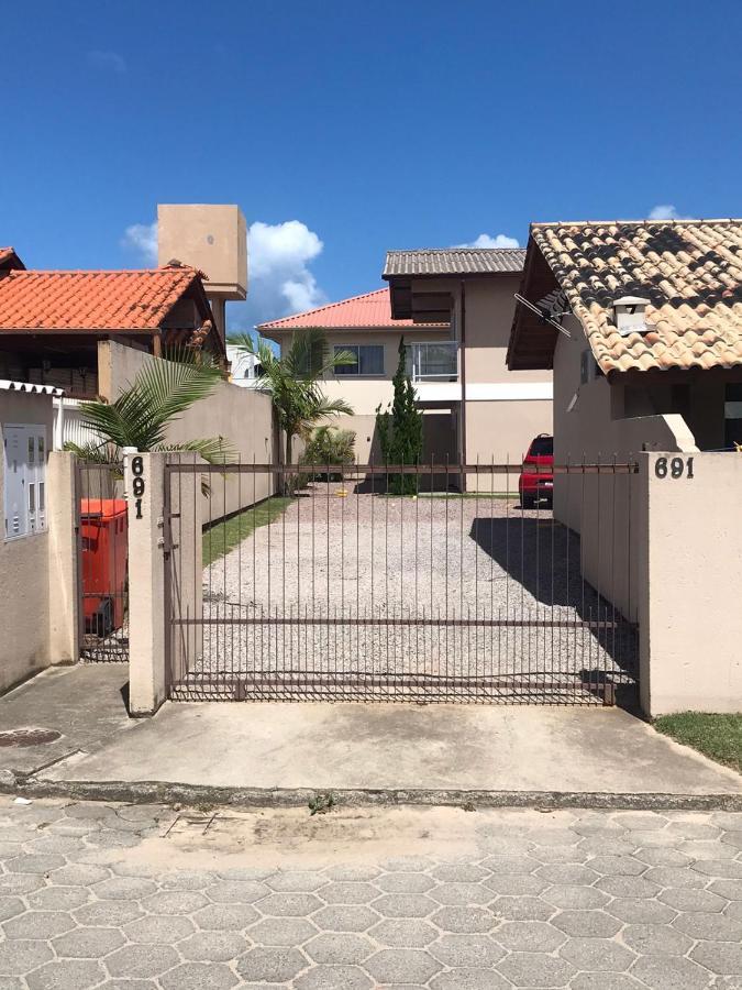Apartamentos Na Praia Do Campeche De Um Quarto!!! ฟลอเรียนอโปลิส ภายนอก รูปภาพ
